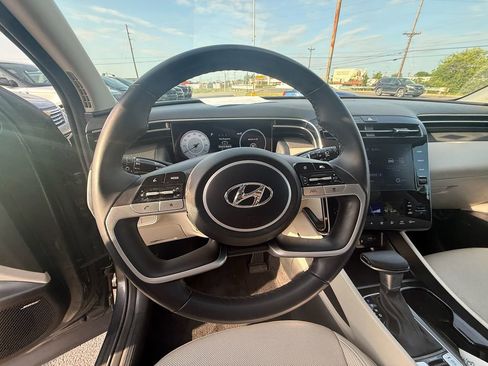 Used 2022 Hyundai Tucson SEL w/ Convenience + Premium Package image 16