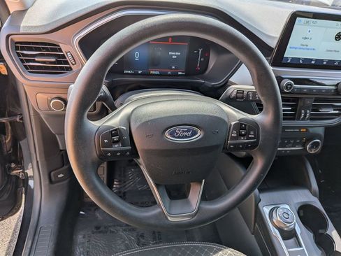 Used 2025 Ford Escape Active AWD/4WD image 21
