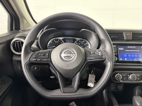 Used 2025 Nissan Versa S w/ Electronics Package image 19