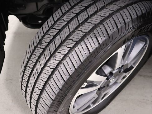 Used 2021 Toyota Tundra Platinum image 47