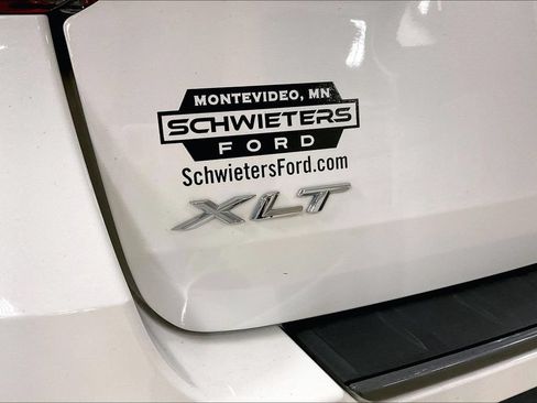 Certified 2023 Ford Explorer XLT w/ Equipment Group 202A AWD/4WD image 8