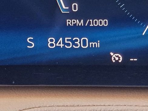 Used 2024 Cadillac XT4 Premium Luxury w/ Technology Package image 26