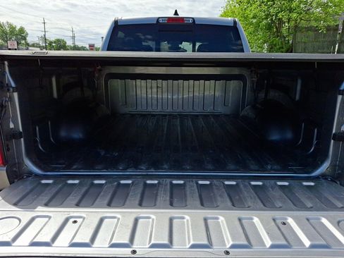 Used 2022 RAM 1500 Big Horn AWD/4WD image 17