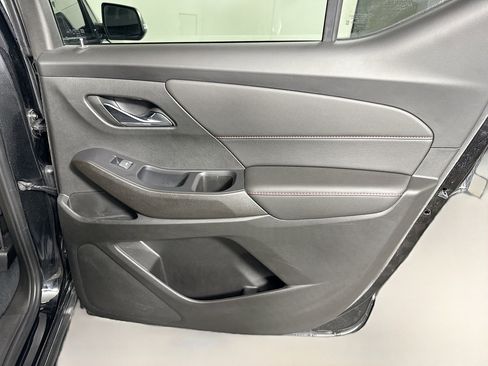 Used 2022 Chevrolet Traverse RS w/ LPO, Floor Liner Package image 28