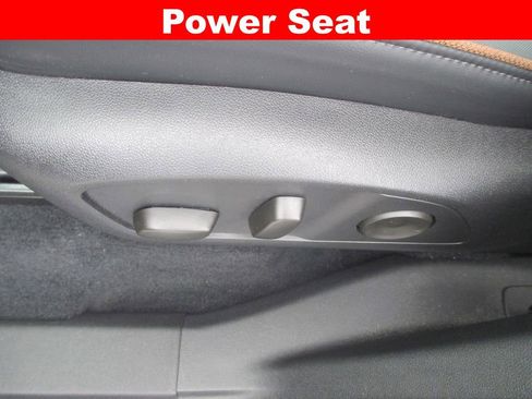 Used 2026 GMC Acadia AT4 w/ Super Cruise Package image 28