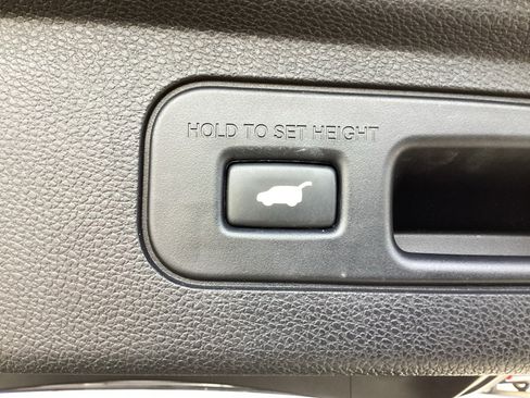 Used 2020 Honda Odyssey Elite image 17