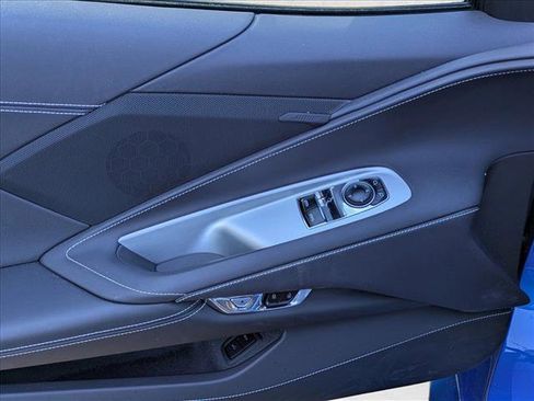 Used 2025 Chevrolet Corvette Stingray Coupe image 14
