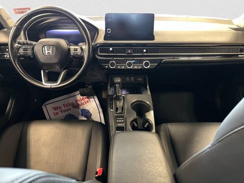 Used 2024 Honda Civic Touring image 11