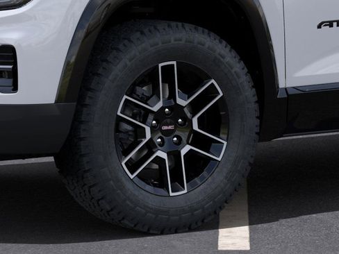 New 2026 GMC Terrain AT4 w/ Convenience Package III image 9