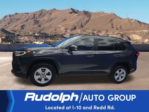 Used 2021 Toyota RAV4 XLE w/ Convenience Package AWD/4WD image 2