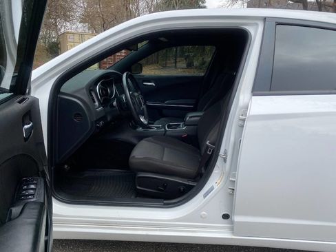 Used 2017 Dodge Charger R/T image 14