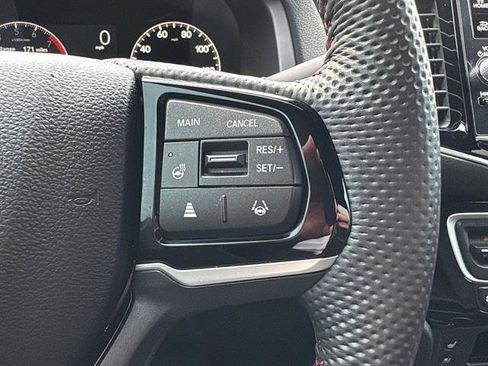 Used 2025 Honda Ridgeline Black Edition image 21