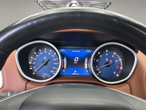 Used 2018 Maserati Ghibli image 11