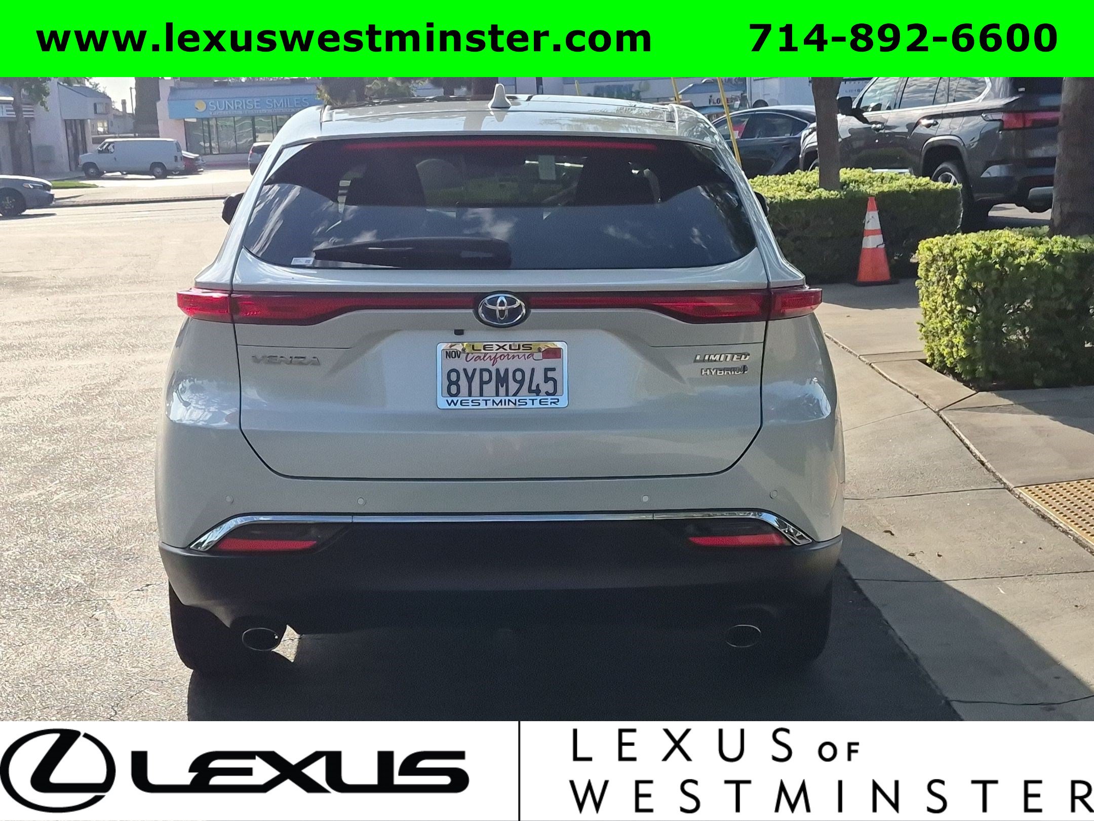 Used 2021 Toyota Venza Limited AWD/4WD image 9