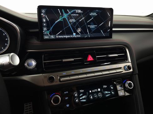 Used 2025 Genesis G70 3.3T Advanced image 16