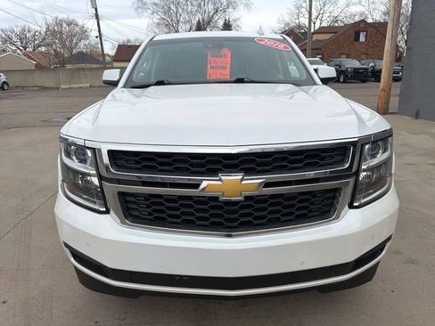 Used 2016 Chevrolet Tahoe LT w/ Luxury Package AWD/4WD image 11