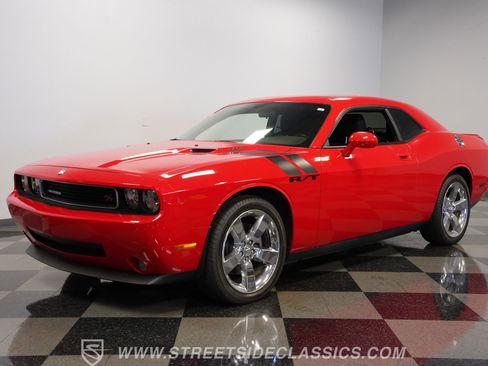Used 2009 Dodge Challenger R/T image 5