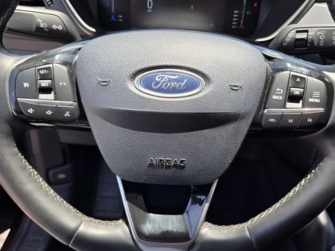 Used 2024 Ford Escape Active AWD/4WD image 23