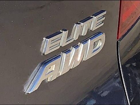 Used 2019 Honda Pilot Elite image 9