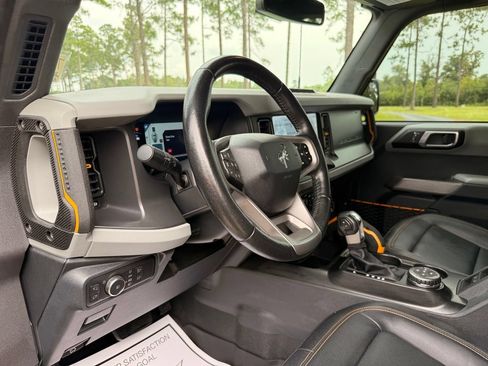 Used 2022 Ford Bronco Badlands AWD/4WD image 14
