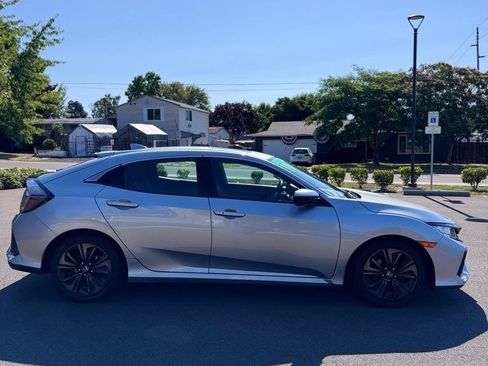 Used 2019 Honda Civic EX image 4