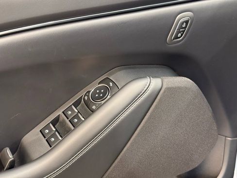 New 2025 Ford Mustang Mach-E Select w/ Interior Protection Package image 17