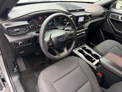 Used 2024 Ford Explorer 4WD Police Interceptor image 16