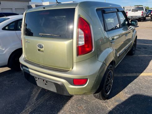 Used 2012 Kia Soul FWD image 12