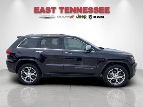 Used 2021 Jeep Grand Cherokee Limited w/ Luxury Group II AWD/4WD image 2