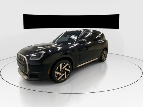 Used 2025 MINI Cooper Countryman SE w/ Comfort Package Max AWD/4WD image 4