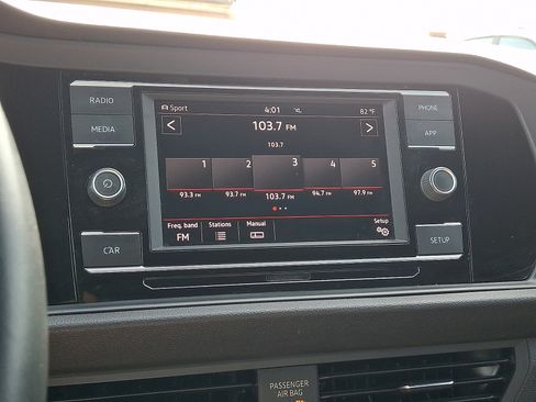 Used 2019 Volkswagen Jetta GLI FWD image 16