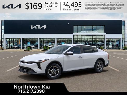 New 2026 Kia K4 FWD image 3