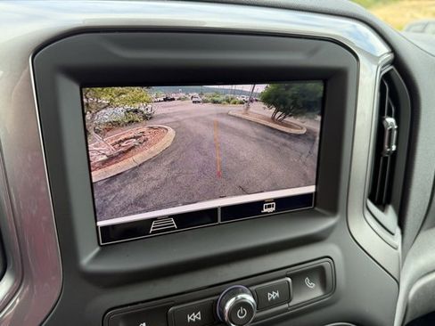 Used 2024 Chevrolet Silverado 1500 Custom Trail Boss w/ Dark Appearance Package image 34