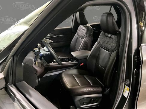 Certified 2025 Ford Explorer Platinum w/ Ultimate Package AWD/4WD image 14