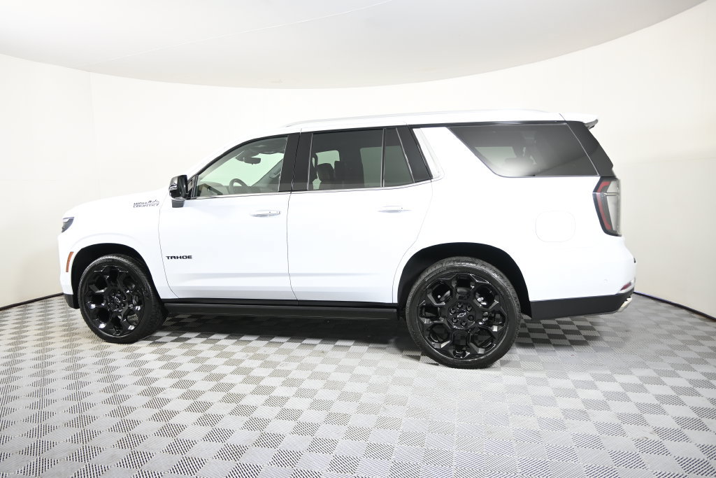 New 2026 Chevrolet Tahoe High Country AWD/4WD image 3