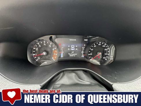 Used 2024 Jeep Compass Sport AWD/4WD image 15