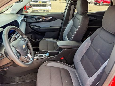 New 2026 Chevrolet TrailBlazer LT w/ Convenience Package image 16