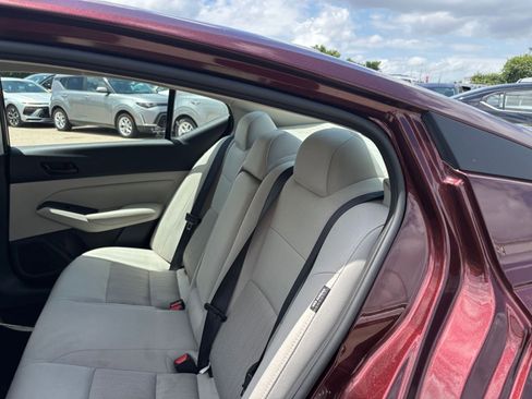 Used 2025 Nissan Altima 2.5 SV image 36