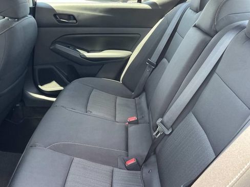 Used 2025 Nissan Altima 2.5 SV AWD/4WD image 19