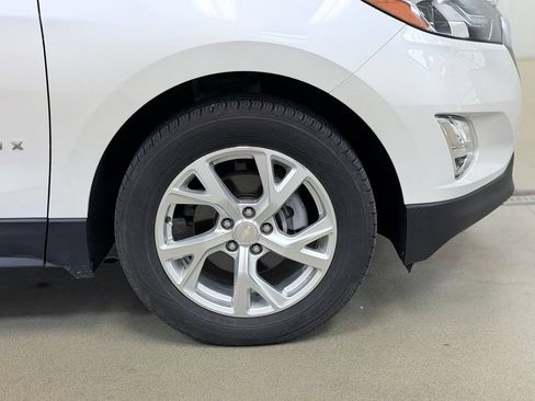 Used 2020 Chevrolet Equinox Premier AWD/4WD image 4