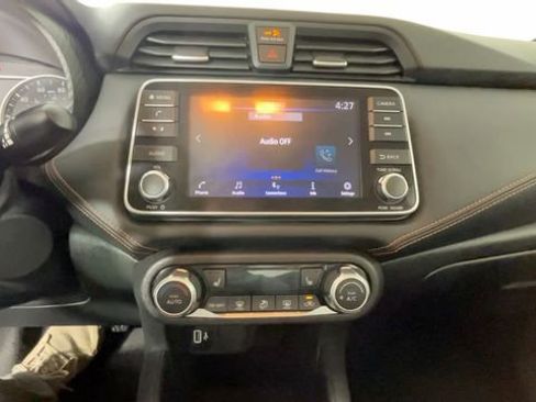 Used 2021 Nissan Versa SR w/ Convenience Package FWD image 32