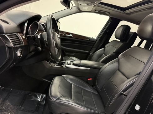 Used 2014 Mercedes-Benz ML 350 ML 350 4MATIC Sport Utility 4D w/ Premium 1 Package image 16