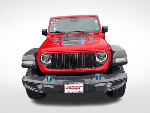 Used 2024 Jeep Wrangler Unlimited Rubicon 4xe image 9