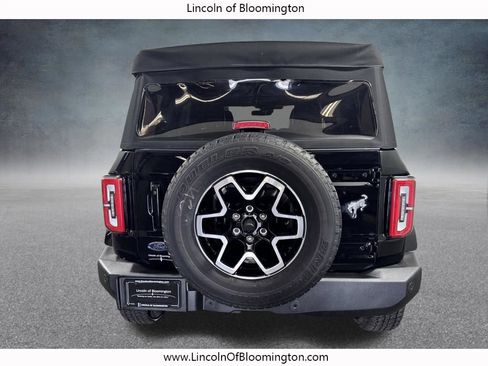 Used 2025 Ford Bronco Outer Banks AWD/4WD image 6