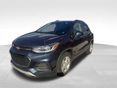Used 2019 Chevrolet Trax LT w/ Sun & Sound Package