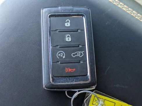 Used 2022 Jeep Grand Cherokee Summit image 27