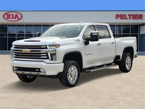 Used 2022 Chevrolet Silverado 2500 High Country w/ Z71 Off-Road Package image 3