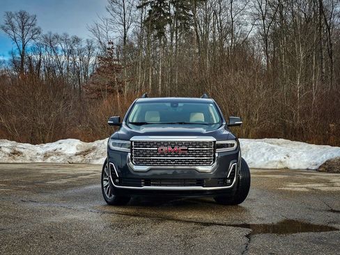 Certified 2023 GMC Acadia Denali w/ Denali Ultimate Package image 8