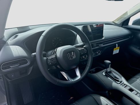 New 2026 Honda HR-V EX-L image 9