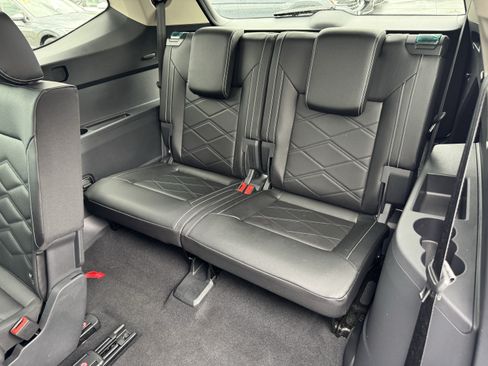 Used 2026 Volkswagen Atlas SE FWD image 32
